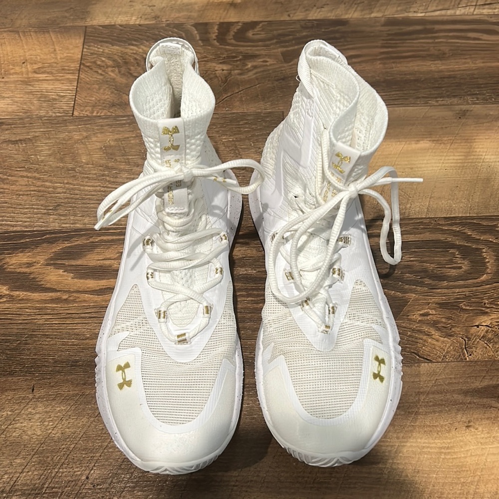 Under Armour Hightlight Ace 2.0 shoes